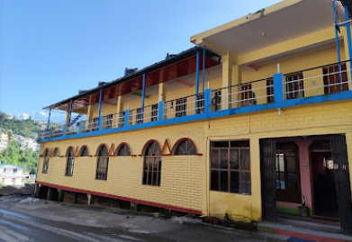 Hotel Tridev (Sonprayag) - Image 2